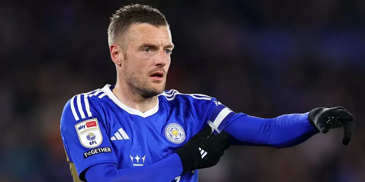 Gol-Penyeimbang-Leicester-dan-Kekecewaan-Forest-Jamie-Vardy