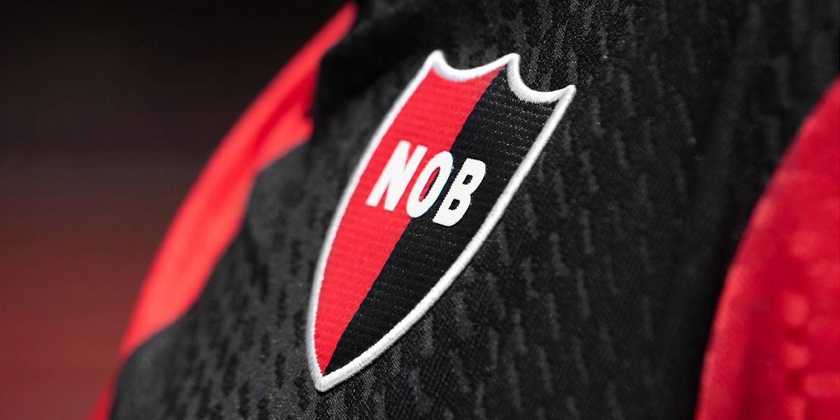 Proyek-Besar-di-Luar-Lapangan-Hijau